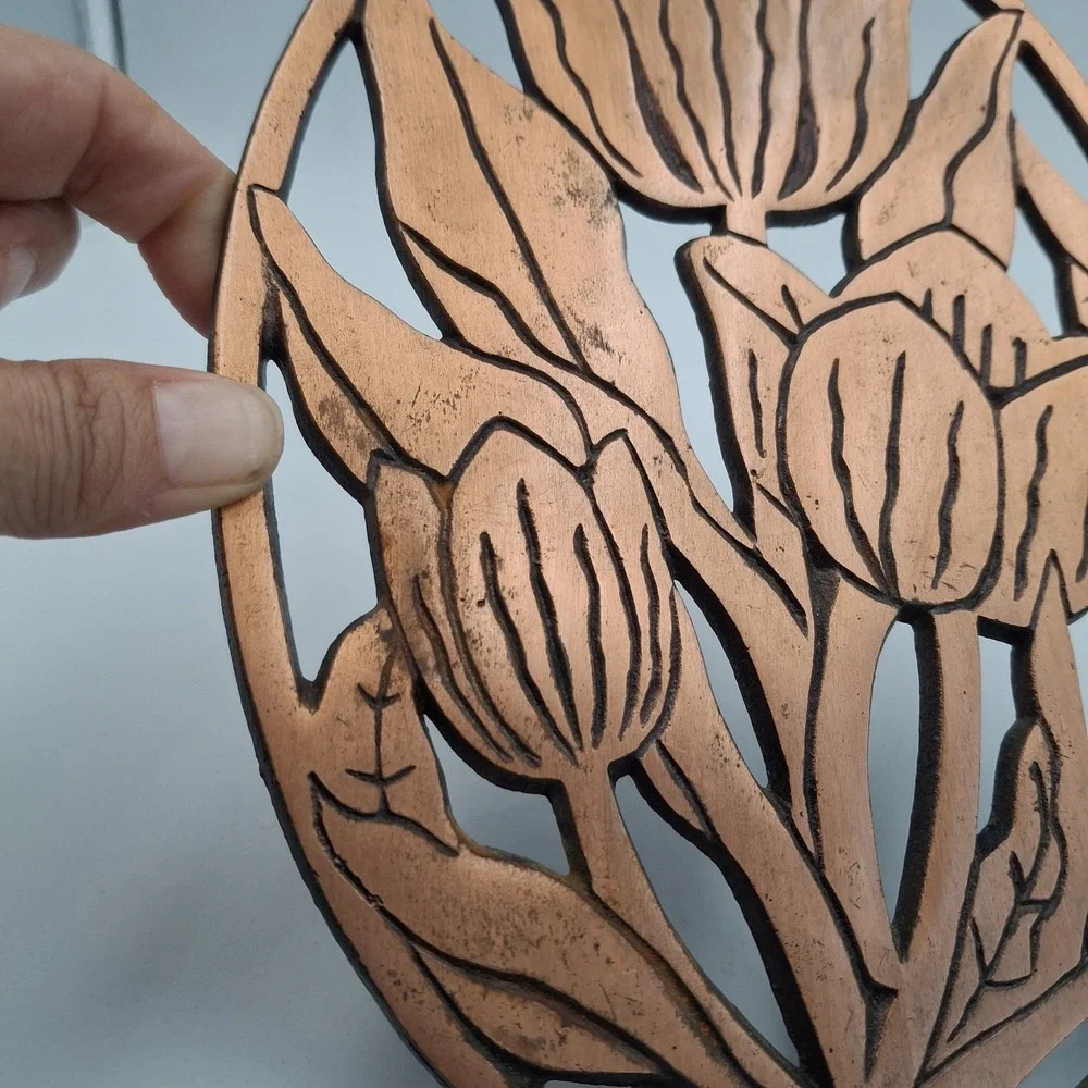 Vintage 1990 ODI Old Dutch Copper Tulip Trivet Cast Iron Flower Hot Plate Taiwan